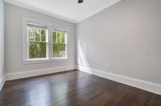 Photo #5: O6380664 Listing 