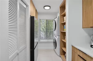 Photo #6: O6380759 Listing 