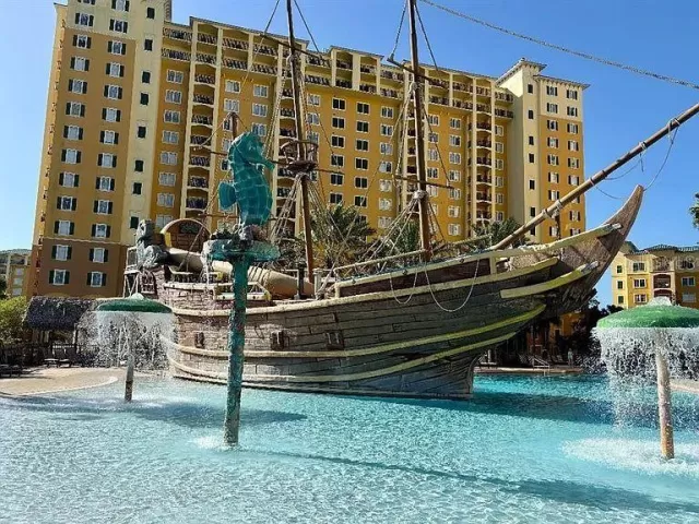 MLS: O6380780 Condo For Sale