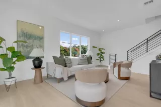 Photo #3: O6380935 Listing 