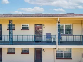 Photo #1: O6381030 Listing 