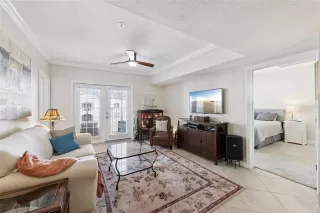 Photo #5: O6381077 Listing 