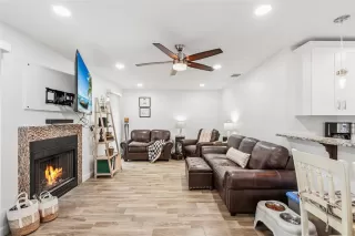 Photo #6: O6381135 Listing