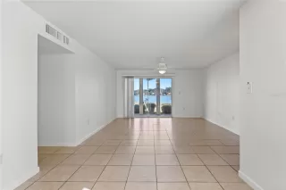 Photo #2: O6381200 Listing 