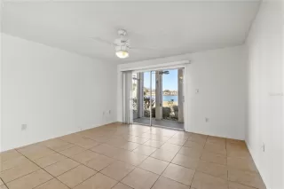 Photo #3: O6381200 Listing 