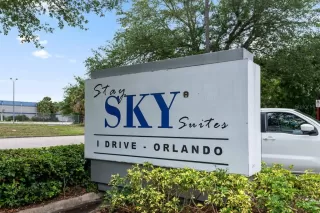 Photo #1: O6381205 Listing 