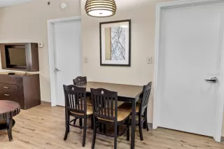 Photo #5: O6381205 Listing 