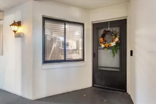 Photo #2: O6381329 Listing 