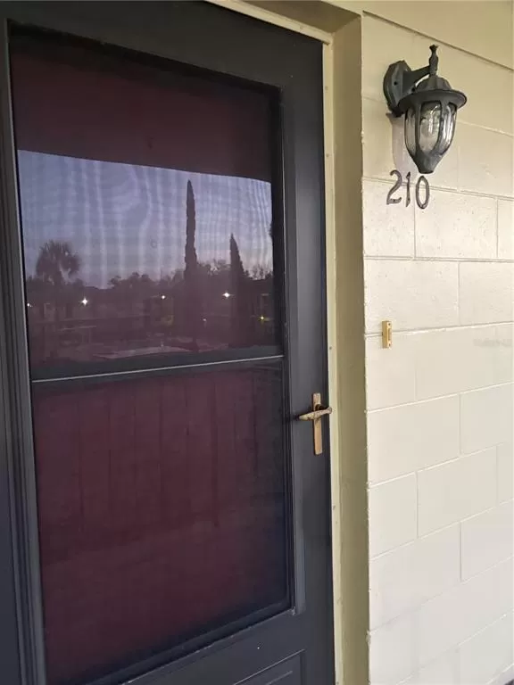 MLS: O6381551 Condo For Sale