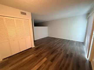 Photo #2: O6381807 Listing 