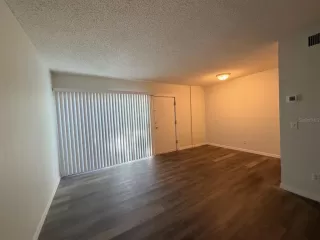 Photo #4: O6381807 Listing 