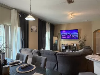 Photo #3: O6381933 Listing