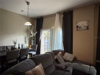 Photo #4: O6381933 Listing