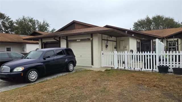 MLS: O6382262 Condo For Sale