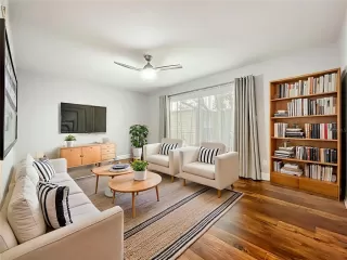 Photo #4: O6382293 Listing