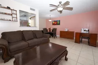 Photo #6: O6382436 Listing 