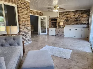 Photo #1: O6382544 Listing 