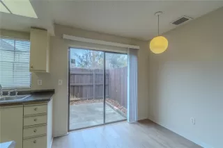 Photo #4: O6382548 Listing