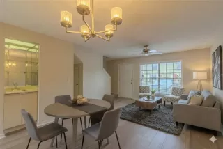 Photo #5: O6382548 Listing