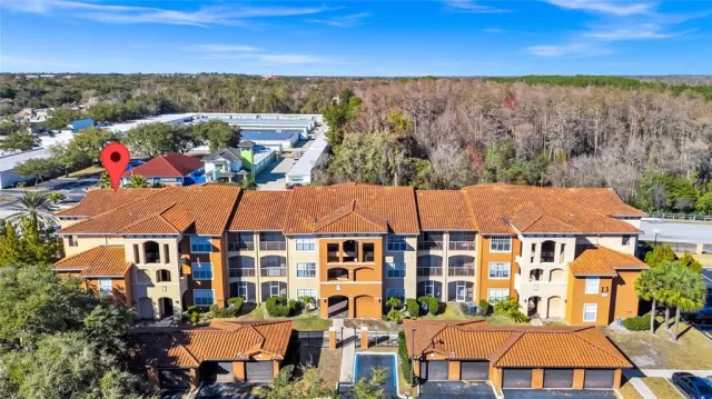 MLS: O6382551 Condo For Sale