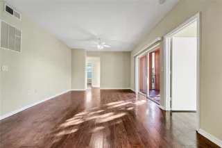 Photo #6: O6382551 Listing