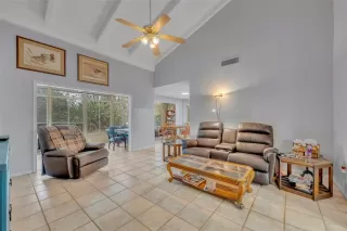 Photo #4: O6382572 Listing 