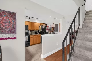 Photo #2: O6382781 Listing 