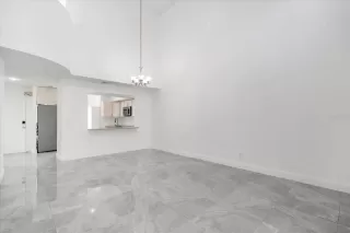 Photo #4: O6382784 Listing 