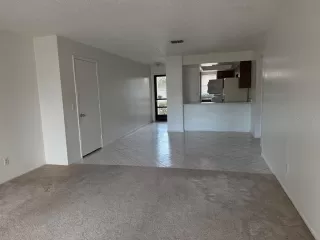 Photo #2: O6382916 Listing 