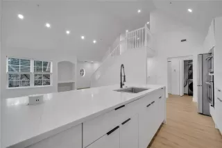 Photo #2: O6382951 Listing