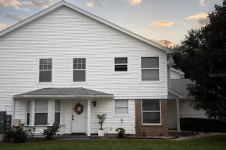 More Details about MLS # O6383042 : 2413 TACK ROOM LANE UNIT 2