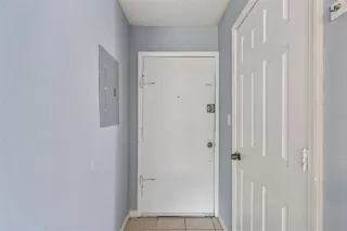 Photo #2: O6383089 Listing