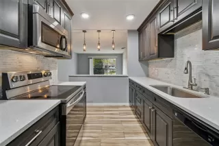 Photo #3: O6383089 Listing