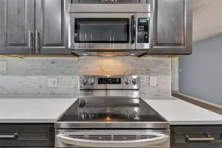 Photo #6: O6383089 Listing