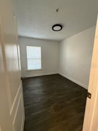 Photo #5: O6383096 Listing