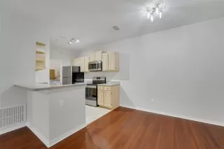 Photo #4: O6383190 Listing 