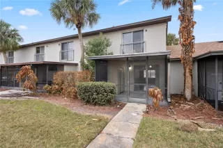 Photo #1: O6383293 Listing