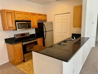 Photo #5: O6383315 Listing 