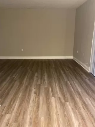 Photo #6: O6383469 Listing 