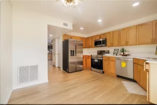 Photo #4: O6383535 Listing 