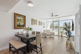 Photo #3: O6383568 Listing 