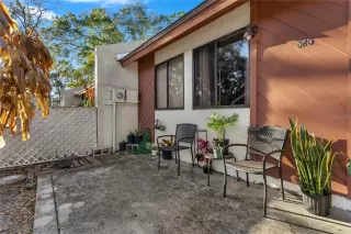 Photo #1: O6383585 Listing