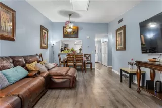 Photo #3: O6383585 Listing