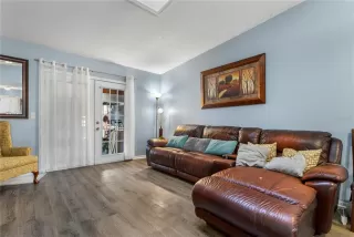 Photo #5: O6383585 Listing