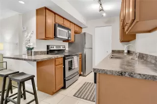 Photo #6: O6383596 Listing 