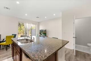 Photo #5: O6383754 Listing 