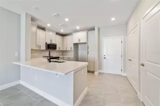 Photo #4: O6383767 Listing