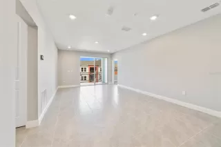 Photo #6: O6383767 Listing