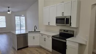 Photo #3: O6383866 Listing 