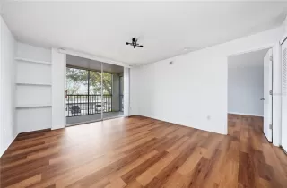 Photo #5: O6383872 Listing